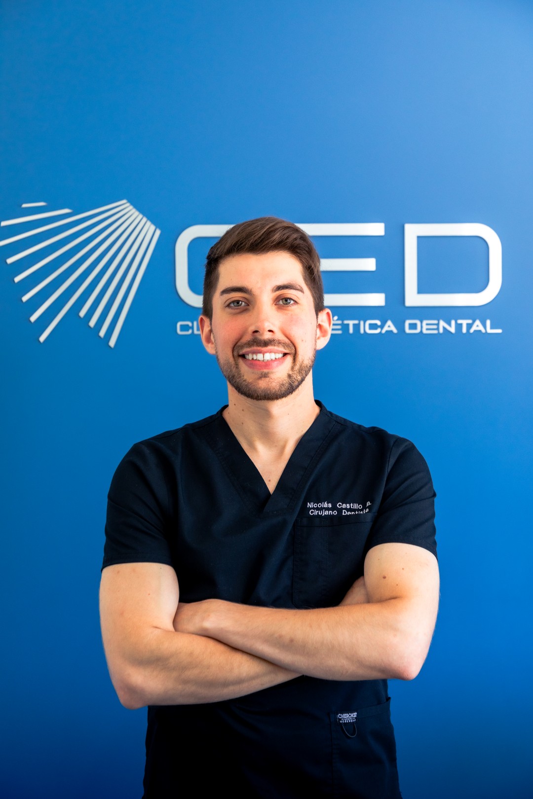 nicolas castillo dentista